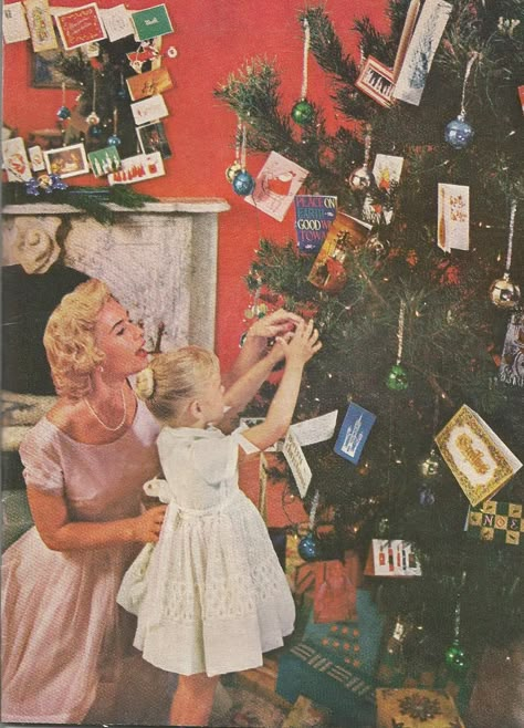 vintage christmas Vintage Christmas Photos, Vintage Xmas, Mid Century Christmas, Christmas Memories, Old Christmas, Old Fashioned Christmas, Christmas Memory, Christmas Past, Christmas Scenes