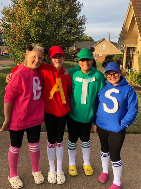 Alvin,simon,theodore,and britney (i am simon) Theodore Halloween Costumes, Alvin Simon Theodore Halloween Costumes, Alvin Simon And Theodore Costumes, Simon Costume, Alvin And The Chipmunks Costume, Chipmunks Costume, Alvin Simon Theodore, Twin Day, Trio Halloween Costumes