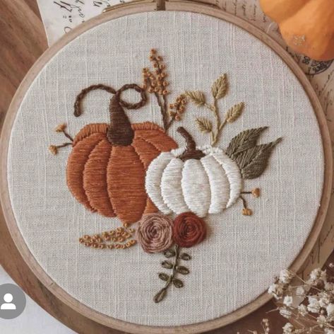 Simple Fall Embroidery Designs, Fall Hand Embroidery Patterns, Autumn Embroidery Designs, Simple Fall Embroidery, Manly Embroidery Ideas, September Embroidery, Autumn Embroidery Patterns, Fall Embroidery Patterns, Fall Hand Embroidery