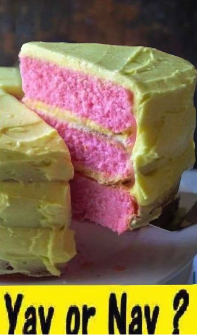 Lemonade Cake Recipe, Easy Lemonade, Pink Lemonade Cake, Pink Lemonade Recipes, Lemonade Cake, Lemon Buttercream Frosting, Lemonade Cupcakes, Lemon Cream Cheese Frosting, Lemonade Concentrate