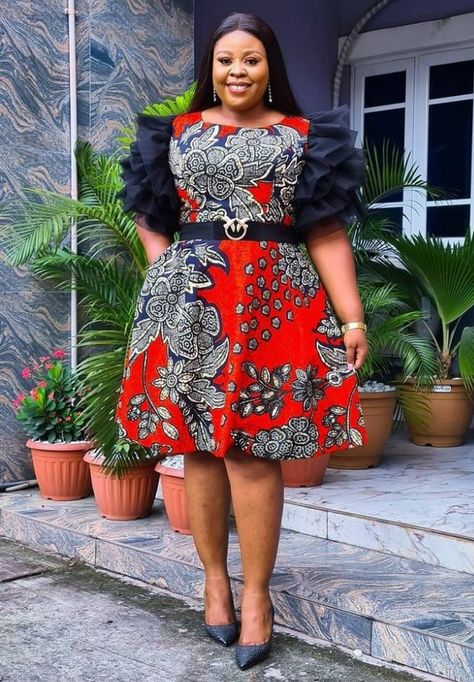 Queens Cake, Ankara Short Flare Gowns, Flare Gown Styles, Short Ankara Gowns Style, Ankara Material, Short Gown Styles, Short Ankara Dresses, African Ladies, Ankara Short