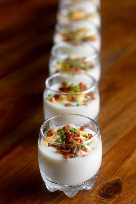 Fun Little Baked Potato Shooters - Taste With The Eyes Shot Glass Appetizers, Graham Elliot, Chives Recipe, Canapes Recipes, Mexican Crema, Mini Appetizers, Baked Potato Soup, Tasting Party, On The Menu