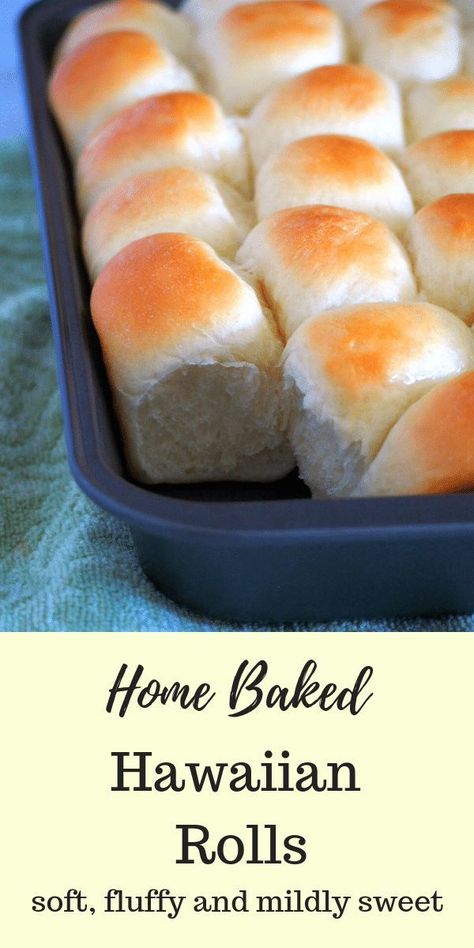 Make these delicious Hawaiian Rolls at home. They are fluffy, slightly sweet and buttery making them perfect on their own, with a pat of butter or as a side to your meals. #HawaiianBuns #sweetrolls #dinnerRolls Hawaiian Buns, Biscuit Rolls, Dinner Rolls Recipe, Hawaiian Rolls, Bread Bun, Bread Recipes Homemade, Rolls Recipe, Dinner Rolls, Bread Dough