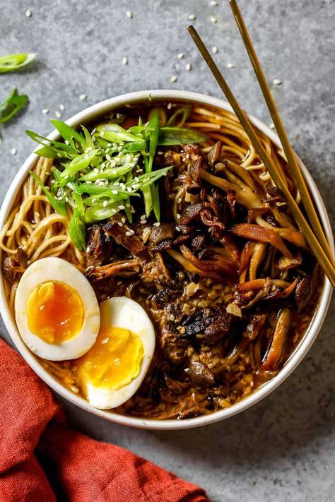 Beef Miso Soup, Ramen With Steak Noodle Bowls, Leftover Steak Ramen, Steak Ramen Soup, Skirt Steak Ramen Noodles, Beef Ramen Recipes Authentic, Ramen With Hamburger Meat, Brisket Ramen Recipe, Steak And Ramen Noodles