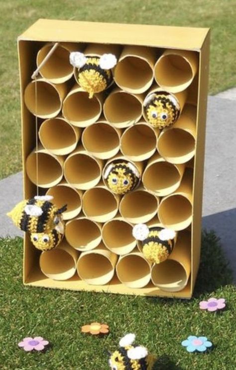 Spring Baby Shower Ideas, Bee Hive Craft, Bee Crafts For Kids, Bee Activities, Bee Classroom, Toilet Roll Craft, Insects Theme, Bee Party, Spring Baby Shower