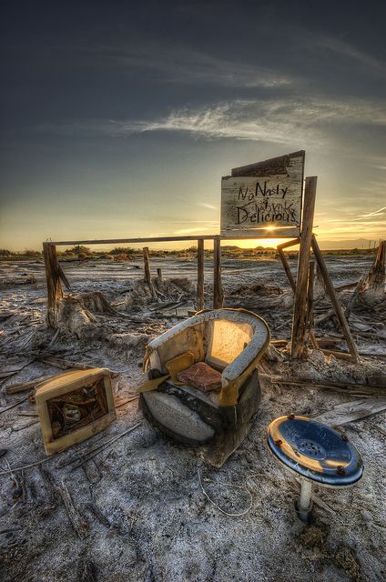 Salton Sea California, Colorado Desert, Slab City, Abandoned Property, Salton Sea, Desert Life, Urban Exploration, San Andreas, Abandoned Buildings