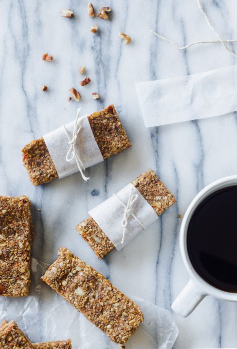 Carrot Cake Breakfast Bars wrapped with twine and parchment Carrot Cake Breakfast, Breakfast Bars Healthy, Breakfast Bars Recipe, Cake Breakfast, Coconut Icing, Pumpkin Smoothie, Vegan Carrot Cakes, Breakfast Bars, Health Breakfast