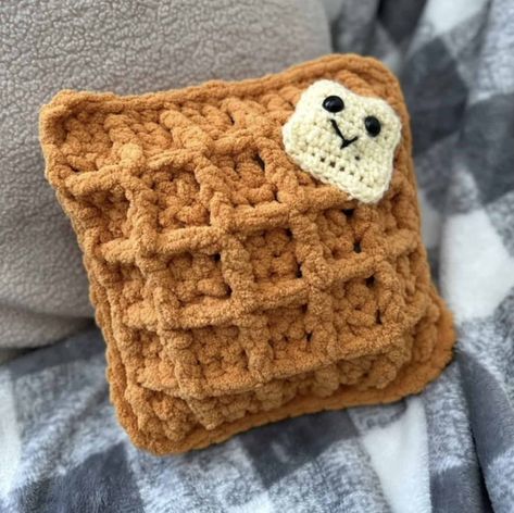 Chunky Amigurumi, Waffle Pillow, National Waffle Day, Food Amigurumi, Crochet Waffle, Waffle Day, Rainy Afternoon, Yarn Flowers, Crochet Pillow Pattern