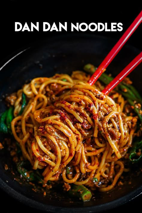 Dan Dan Noodles Recipe, Burger Vegetarian, Sandwich Vegetarian, Recipe Sandwich, Dan Dan Noodles, Cake Pizza, Seonkyoung Longest, Asian Noodle Recipes, Sichuan China