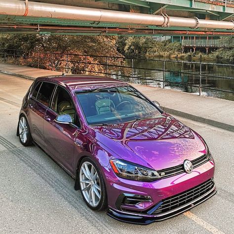 😈 P U R P L E • B E A S T 😈 . 🚗: @myrica.r . #golf7r #golfr #golfmk7 #vwgolf #purple #california #golf7 #golf6 #golf5 #vw #golf #cars Vw Racing, Golf 7 R, Purple Car, Volkswagen Golf R, Volkswagen Scirocco, Vinyl Wrap Car, Girly Car, Golf 5, Golf 6