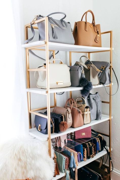 33 Practical Bag Storage Ideas - Shelterness Diy Kast, Organiser Son Dressing, Handbag Display, Closet Diy, Walking Closet, Desain Pantry, Closet Tour, Closet Office, Handbag Storage