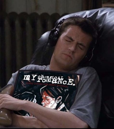 So Long And Goodnight, Three Cheers For Sweet Revenge, Mcr Memes, Kpop Albums, Emo Trinity, Emo Memes, Sweet Revenge, Chandler Bing, Frank Iero