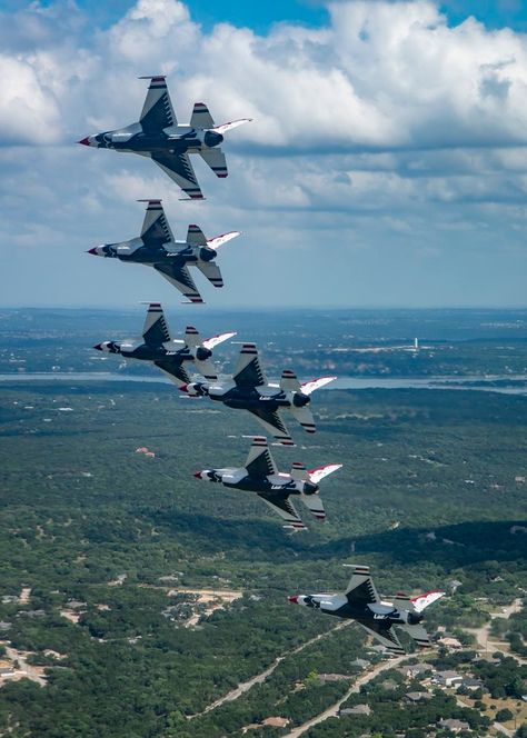 Thunderbirds on Twitter: "The jets have launched and the team is en route to the Cocoa Beach Air Show to kick off our 2021 Season! ✈️ https://t.co/dJKYqs7h13" / Twitter Thunderbirds Wallpaper, Airshow Photography, Usaf Thunderbirds, Aviation World, The Jets, Airplane Photography, Cool Car Pictures, Army Women, Cocoa Beach