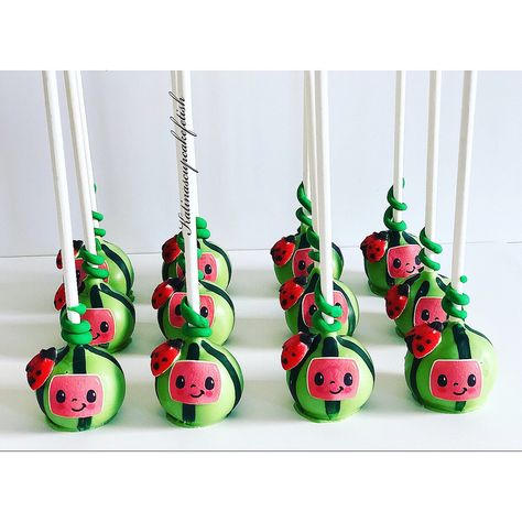 Cocomelon Cake Pops, Cocomelon Christmas, Cocomelon Cake, Chocolate Covered Desserts, Coco Melon, Inside Cake, Cocomelon Birthday, Pop Cans, Party Inspo