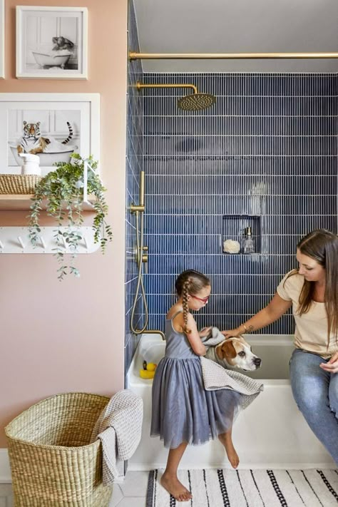 Project Highlight: Delightfully Bright Kids' Bathroom - The Tile Shop Blog Colorful Terrazzo Bathroom, Mc Bathroom, Bright Kids Bathroom, Kid Friendly Bathroom, Kids Bathroom Organization, Fun Kids Bathroom, Kids Bathroom Colors, Kids Bathroom Makeover, Kids Bathroom Remodel