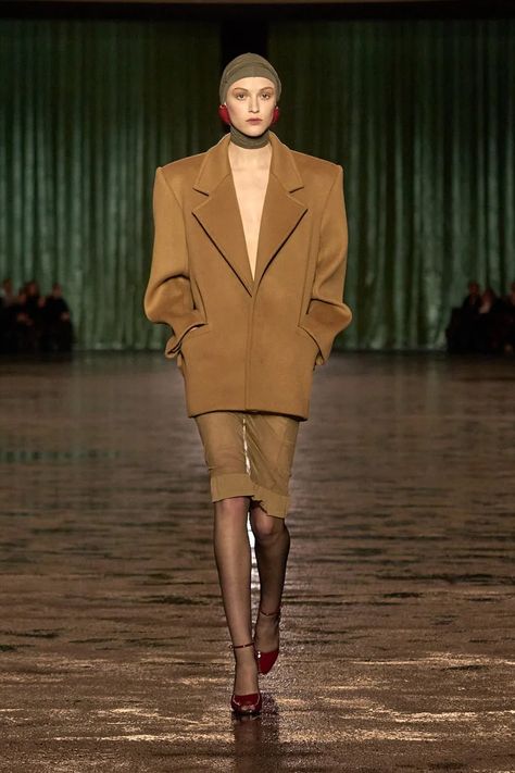 Anthony Vaccarello Saint Laurent FW24 Paris Fashion Week | Hypebeast Ysl Runway, Paris Fashion Week Runway, Ysl Saint Laurent, Fashion Week Trends, Fall Winter Trends, Fall 24, Anthony Vaccarello, Runway Collection, Oversized Blazer