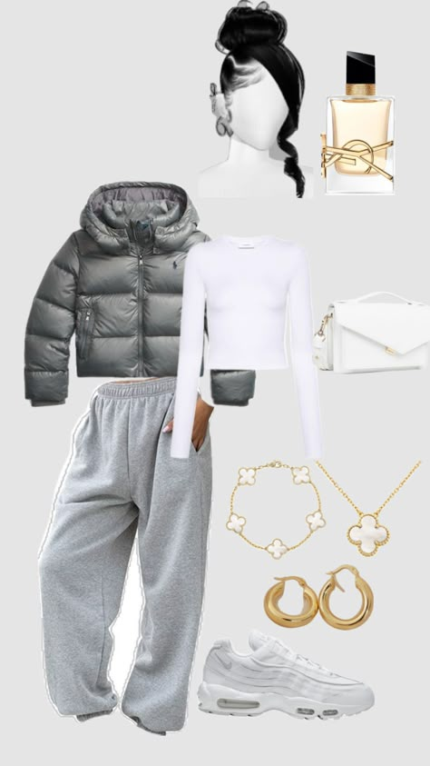 Outfit Inspirations Baddie Winter, Outfit Ideas For The Cold, Outfit Inspo School Casual, Uk Baddie Outfits, Outfit Ideas Joggers, Zara Outfit 2024, Outfit Ideas Uk, Plt Outfit Ideas, Outfit Mit Jeans