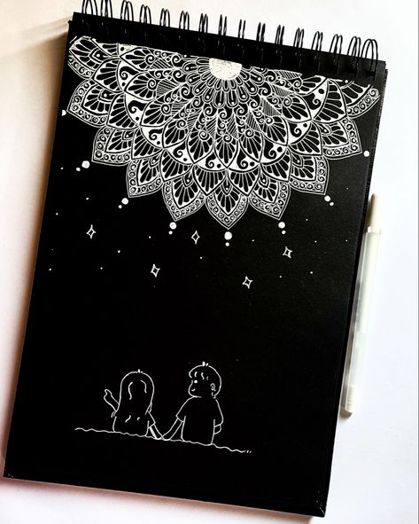 Drawing Ideas On Black Paper, Diary Cover Page, Sketchbook Mandala, Black Sketchbook, Diary Cover, Easy Mandala, Easy Mandala Drawing, Black Paper Drawing, Diary Covers