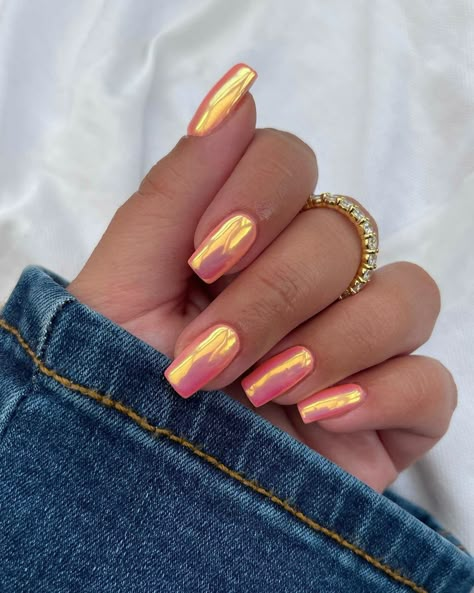 35 Stylish Short Nails to Inspire You Fake Acrylic Nails, Chrome Nails Designs, Nagel Tips, Vacation Nails, Her Nails, Pink Nail, Stick On Nails, Nail Accessories, Artificial Nails