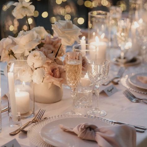 Tunnel Of Lights, Romantic Wedding Aesthetic, Neutral Wedding Decor, Soft Pink Wedding, Romantic Theme Wedding, Dreamy Aesthetic, Romantic Wedding Inspiration, Beige Wedding, Ethereal Wedding