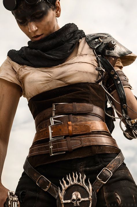 Mad Max: Fury road - Furiosa by love-squad Mad Max Fashion Women, Mad Max Costume Woman, Mad Max Fury Road Costumes, Furiosa Costume, Mad Max Fashion, Multiple Belts, Mad Max Cosplay, Mad Max Film, Apocalypse Costume