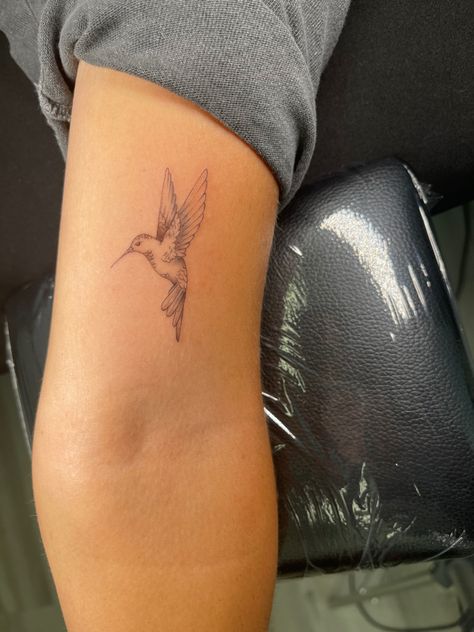 Hummingbird Tattoo Side Of Wrist, Big Hummingbird Tattoo, Simple Tattoos Arm Women, 3 In Tattoo Ideas, Front Rib Cage Tattoos For Women, Humming Bird Tattoo Forearm, Songbird Tattoo Fleetwood Mac, Quotes For Tatoos, Hummingbird Tattoo Placement Ideas