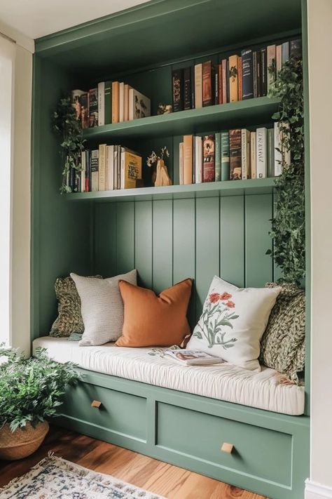 Green Reading Nook, Built In Nook, Diy Reading Nook, Reading Nook Diy, Cozy Diy, Book Corner, Cozy Reading Corners, Home Library Design, Moving To Florida