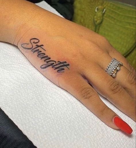 Side Hand Tattoos, Hand Tattoos For Girls, Cute Hand Tattoos, Hand And Finger Tattoos, Pretty Hand Tattoos, Neck Tattoos Women, Strength Tattoo, Tasteful Tattoos, Inspiration Tattoos