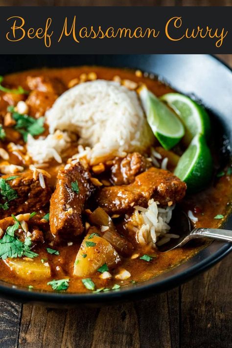 Massaman Curry Beef, Crockpot Beef Curry, Beef Massaman Curry Slow Cooker, Slow Cooker Massaman Curry Beef, Massaman Beef Curry, Massaman Curry Recipe, Thai Beef Curry, Beef Udon, Thai Massaman Curry