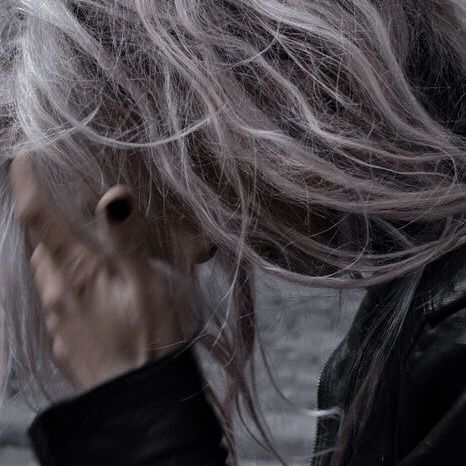 Grey Hair Aesthetic Faceless, Gray Hair Aesthetic, Natalie Scatorccio Aesthetic, Grey Hair Aesthetic, Rogue Aesthetic, Long Grey Hair, Natalie Scatorccio, Hair Aesthetic, Ochako Uraraka