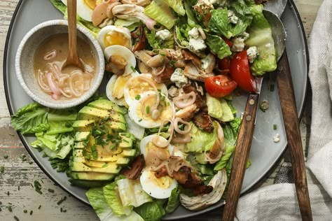 Cobb Salad Recipe Interesting Salads, Mindful Cooking, Cob Salad, Shallot Vinaigrette, Alison Roman, Cobb Salad Recipe, Salad Chicken, Resep Salad, Romaine Lettuce Salad