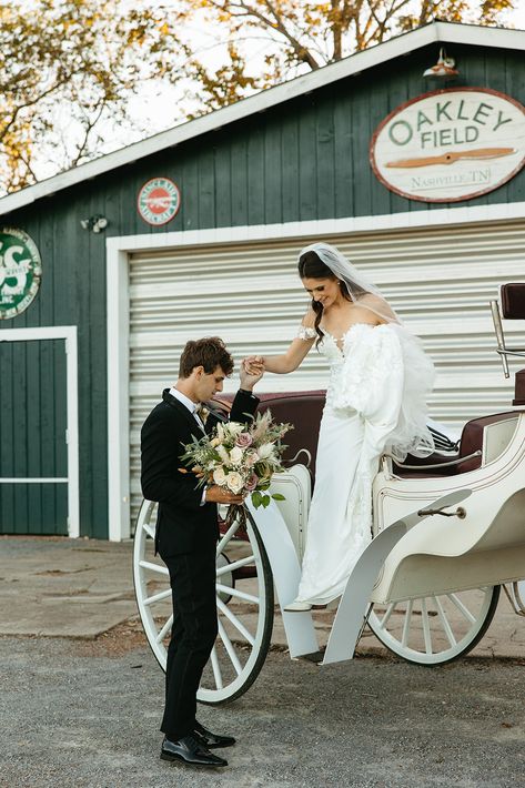 bride stepping off carriage to groom Horse And Carriage Wedding Photos, Wedding Carriage Horse, Horse Carriage Wedding, Horse And Carriage Wedding, Carriage Wedding, Carriage Horse, Horse Buggy, Tangled Wedding, Old Fashioned Wedding