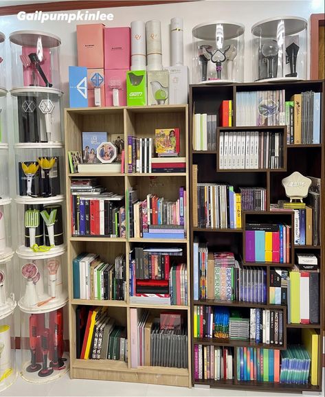 Kpop Albums Collection, Kpop Album Collection, Albums Shelf, Kpop Albums Shelf, Kpop Bedroom, K Pop Albums, Bookshelf Inspo, 2024 Manifestation, Kpop Lightsticks