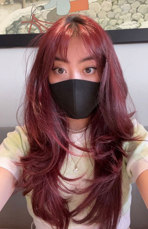 Red Hair Brunette Balayage, Red Hair With Butterfly Cut, Layered Haircut Red Hair, Black Cherry Hair With Bangs, Cherry Red Hair Layers, Red Layered Hair With Bangs, Orangy Red Hair, Long Dark Red Hair With Bangs, Layered Burgundy Hair