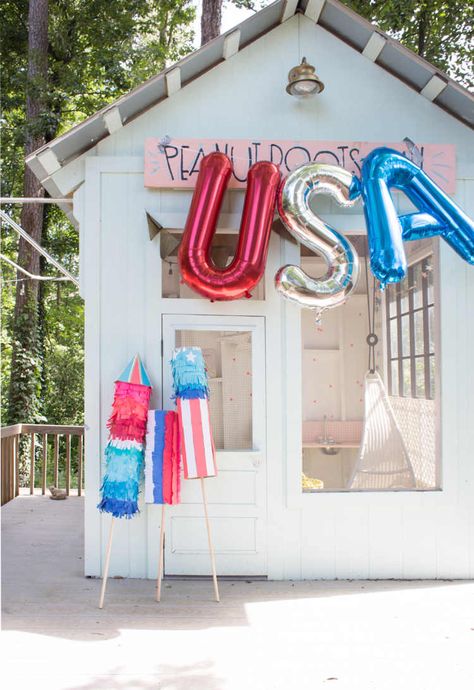 DIY 4th Of July Parade Firecrackers - Lay Baby Lay Southern Summer, 4th Of July Parade, Fourth Of July Decorations, Forth Of July, Fourth Of July Nails, Fourth Of July Food, July Baby, Fourth Of July Decor, July Fourth