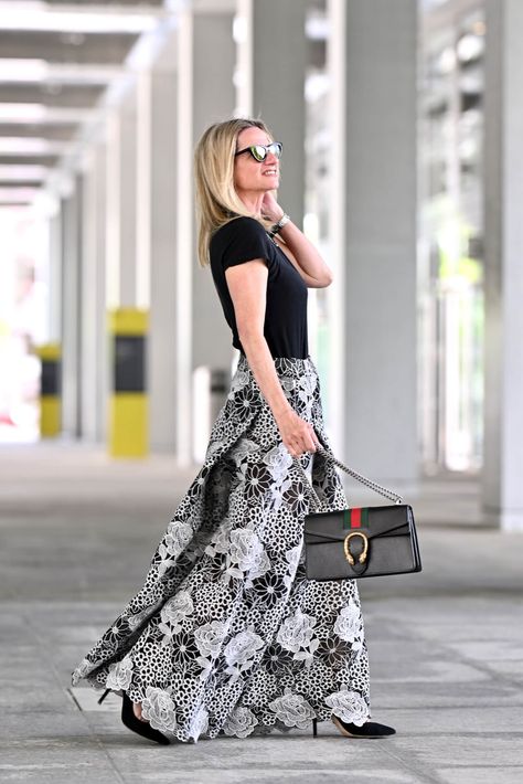 How to Perfectly Style Palazzo Pants - FunkyForty Dressy Palazzo Pants Outfit Wedding, Style Palazzo Pants, Palazzo Outfit, Palazzo Pants Outfit, Sydney Fashion Week, Sheer Black Shirt, Street Style 2016, Interesting Outfits, Outfit Wedding