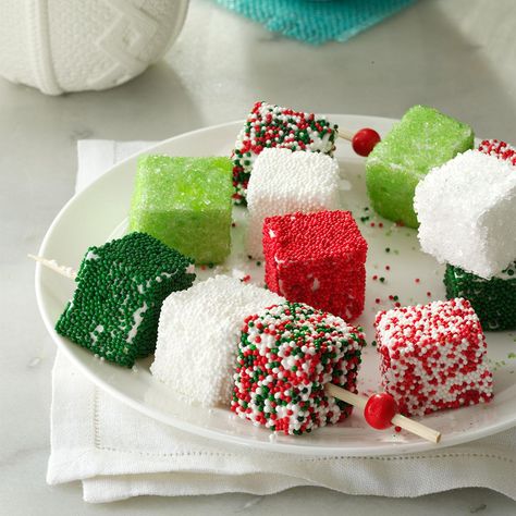 Homemade Holiday Marshmallows Recipe -This recipe was my grandpa's favorite. At Christmastime, he would be busy making marshmallows for his family and friends. —Diana Byron, New London, Ohio Holiday Marshmallows, Christmas Candy Homemade, Christmas Yummies, How To Make Marshmallows, Recipes With Marshmallows, Christmas Candy Recipes, Homemade Marshmallows, Homemade Holiday, Homemade Candies