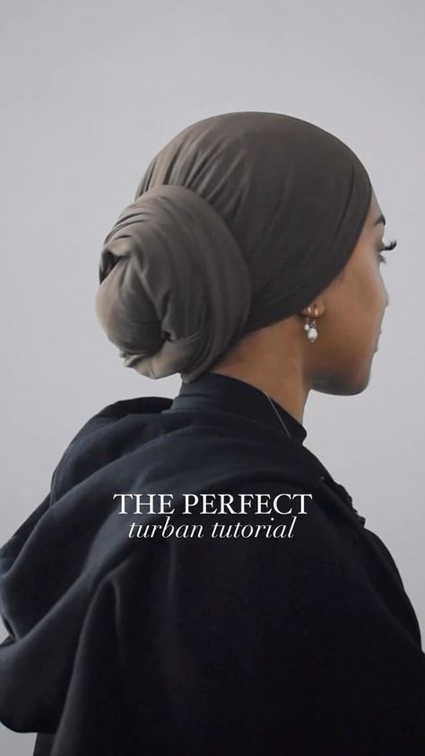 A A L I Y A H. | The Perfect Turban Tutorial ✨ If I had a penny for every time I got asked how I did this - I’d quit the 9/5 girls 🤣 - seriously this is… | Instagram Turban Wraps Black Women, Hijab Tied Back, Hair Turban Tutorial, Latest Turban Cap Styles, Adjustable Elegant Turban, Turbans That Don’t Slide, Low Bun Tutorials, Bun Tutorials, Classic Closet