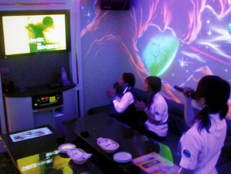 Japanese Karaoke England With Kids, Book Rooms, Muji Pens, Post Break Up, Family Prayer, Karaoke Night, Karaoke Room, Karaoke Machine, Karaoke Party