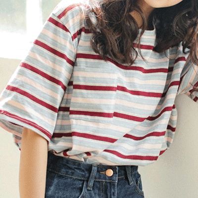 90S BABE MUST HAVE STRIPED TEE Ship from China Shipping Time:USA 15 business days via USPSWorldwide 29 business days USPS,DHL,FEDEX,UPSP Processing Time: 24 hours to 5 days Size Cross Shoulder(cm) Chest Width(cm) Body Length(cm) Sleeve Length(cm) M 40 92 60 27 L 42 96 62 28 XL 44 100 63 29 XXL 46 104 64 30 Mode Ulzzang, Outfit 90s, Outfit Trends, Mode Vintage, Ladies Dress Design, Looks Vintage, Retro Outfits, Striped Tee, Outfits Casuales