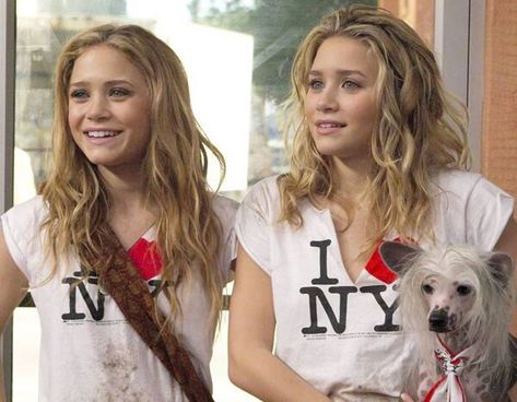 Mary Kate And Ashley New York Minute, New York Minute Aesthetic Movie, New York Minute Movie, She's The Man, Save The Last Dance, Bend It Like Beckham, New York Minute, Napoleon Dynamite, 2000s Girl