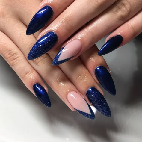 Royal Blue Prom Nails, Trendy Blue Nails, Royal Blue Nails Designs, Nail Art Bleu, Blue Prom Nails, Blue And Silver Nails, Royal Blue Nails, Dark Blue Nails, Blue Gel Nails