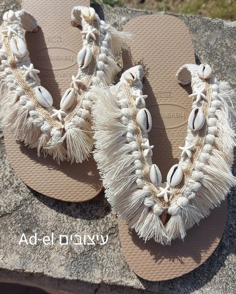 Bohemian Shoes, Neat Casual Outfits, Diy Sandals, Diy Slippers, Handmade Slippers, Women Hats Fashion, Diy Bag Designs, Fancy Jewellery Designs, Trend 2024