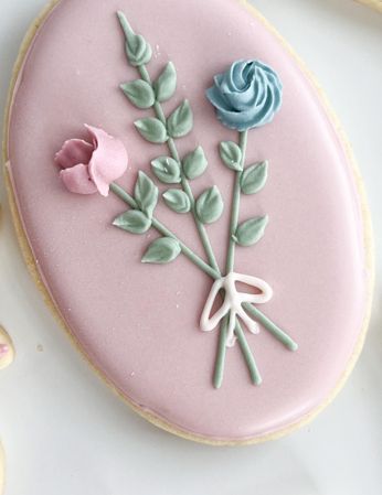 Simple Mother’s Day Cookies, Mothers Day Cookies Decorated, Wildflower Cookies, Mothers Day Cookies, No Bake Sugar Cookies, Flower Sugar Cookies, Sugar Cookie Royal Icing, Thanksgiving Cookies, Spring Cookies