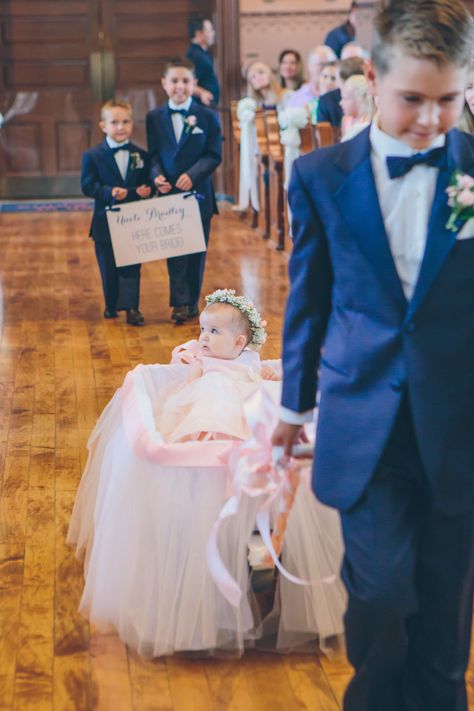 Flower Girl Wagons, Decorating Wagon For Wedding, Wedding Wagon Decorations, Wagons For Weddings, Ring Bearer Wagon Ideas, Flower Girl Wagon Ideas, Diy Wedding Wagon, Wagon Wedding, Flower Girl Wagon