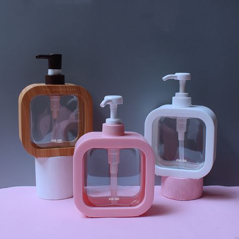 Clear Shampoo Bottles, Cute Shampoo Bottles, Aesthetic Shampoo And Conditioner, Shower Gel Packaging Design, Body Care Packaging, Luxury Shampoo, Shampoo Container, Wholesale Cosmetics, Pink Bathroom Accessories