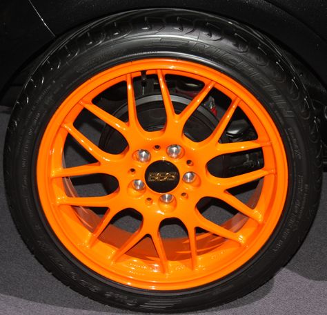 orange wheel Orange Objects, Car Flames, Mystery Skulls, Orange Wheels, Orange Car, Creative Idea, Orange Is The New Black, Shades Of Orange, 50 Shades