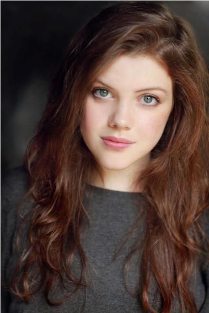 Georgie Henley was born on July 9, 1995. She starred as young Jane Eyre in the television adaptation of Jane Eyre. Georgie Henley, Female Character Inspiration, Emma Watson, Narnia, Brunettes, Pixie Cut, Pretty Face, Redheads, Blue Eyes