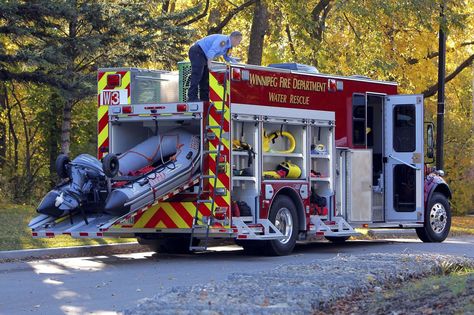 Fire Paramedic, Water Truck, Fire And Rescue, Firefighter Paramedic, Police Truck, Water Rescue, Fire Life, Cool Fire, Emergency Equipment