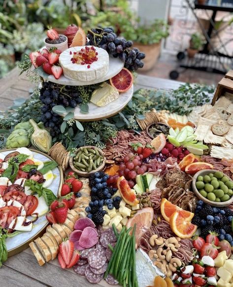 Custom Grazing Tables LA | Silverlake Socialite Charcuterie Board Meats, Big Snacks, Late Night Snack, Snack Platter, Holiday Dinner Party, Charcuterie Inspiration, Party Food Platters, Grazing Tables, Late Night Snacks